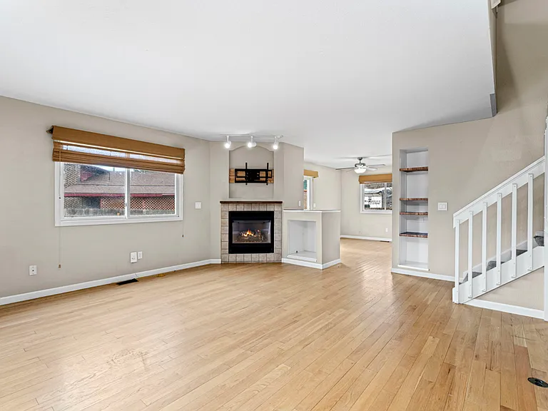 1219 Atwood St — Photo 9