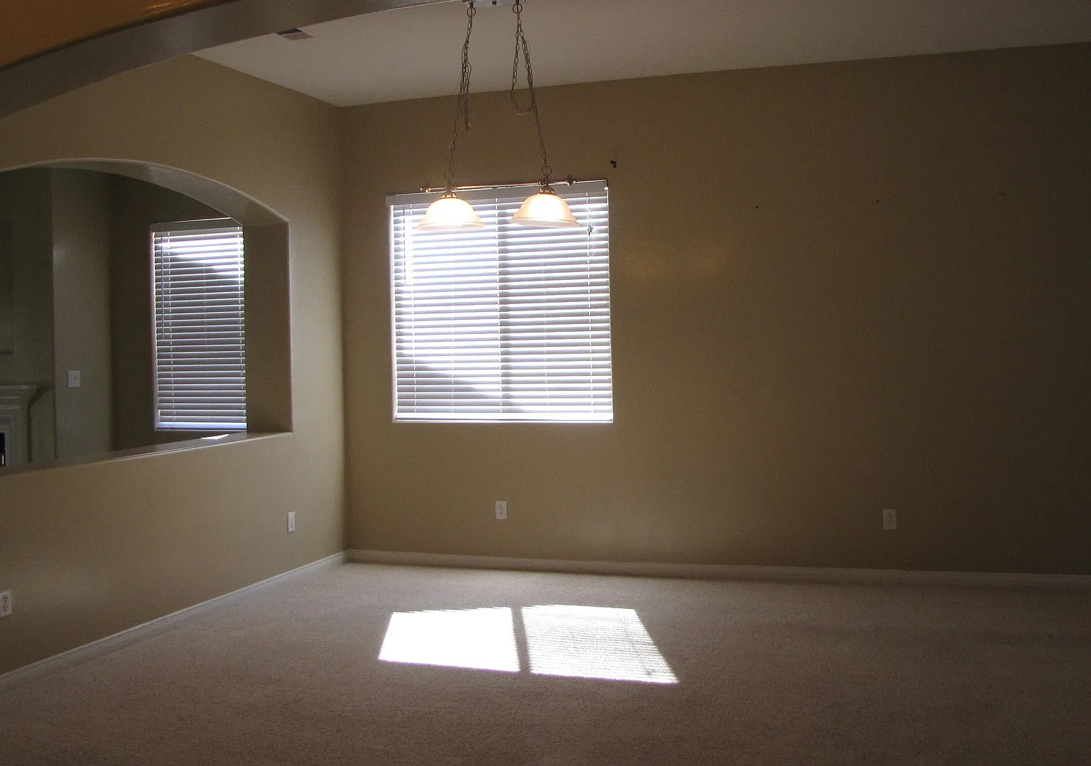 Great Home Southwest Lots of Room! — Photo 3