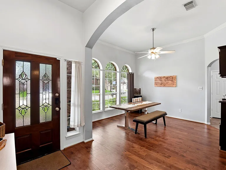 2105 Mossy Trail Dr — Photo 5