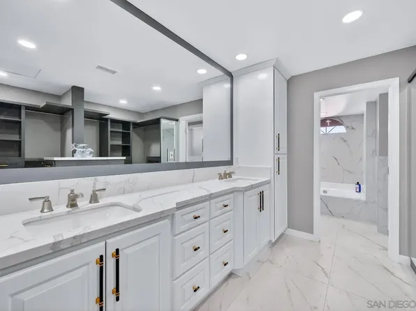 2651 Wind River Rd, El Cajon, CA 92019