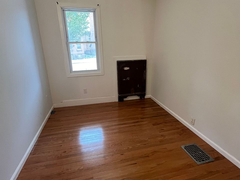 2nd image of 3 13th St #1