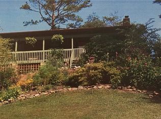 4 Beechwood Knoll Rd, Weaverville, NC 28787