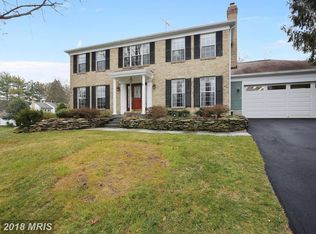 804 Pheasant Run Dr, Gaithersburg, MD 20878