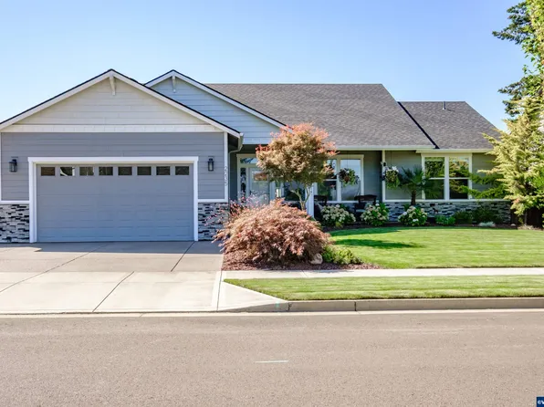 2235 Deer Ave, Stayton, OR 97383