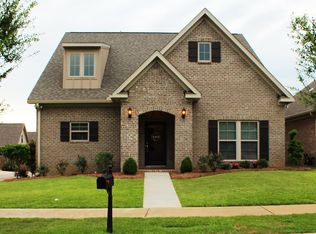 105 Prestwick Dr, Dothan, AL 36305