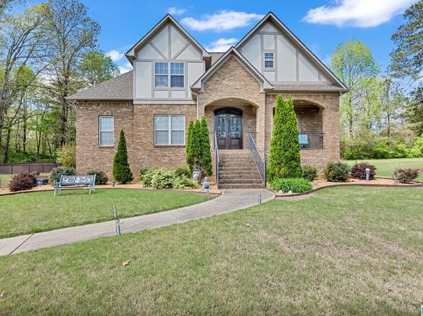 817 Rosewood Cir, Gardendale, AL 35071