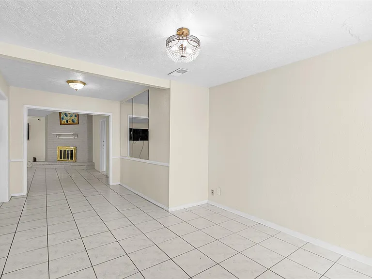10606 Beckfield Dr — Photo 20