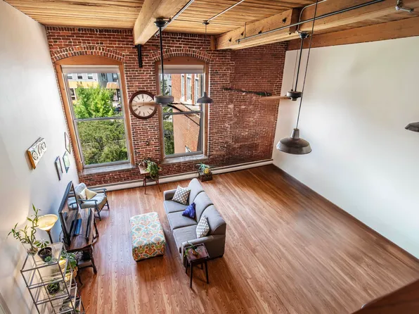 125 Main Street #62, Newmarket, NH 03857