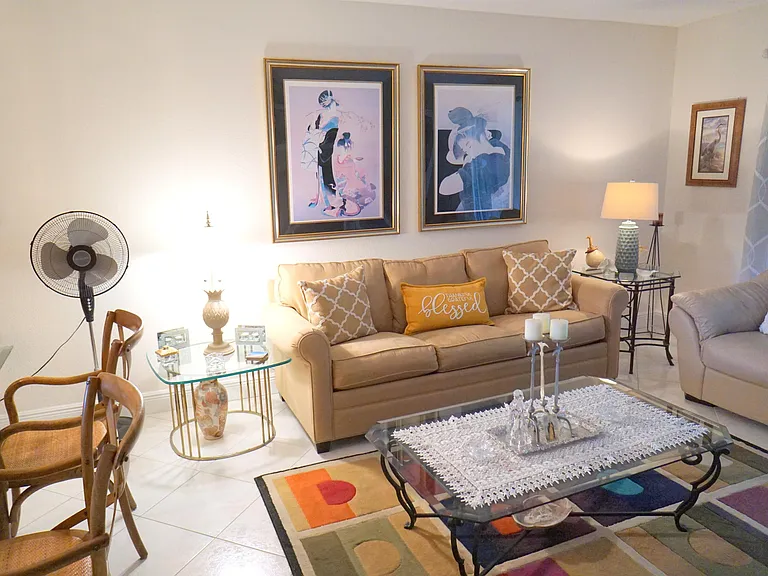 7286 Huntington Ln #306 — Photo 10