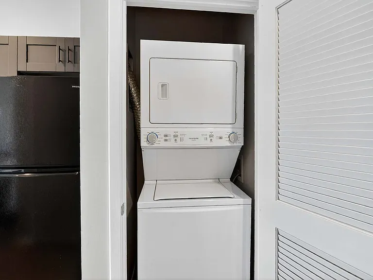 Washer/Dryer