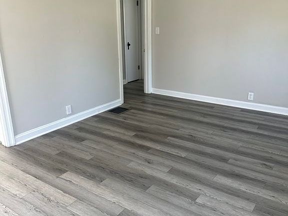 3rd image of 2908 Westbrook Ave