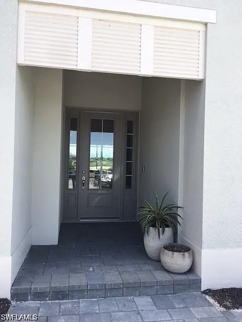 3 bed, 2.5 bath, 2395 sqft, $11,995 — Photo 3