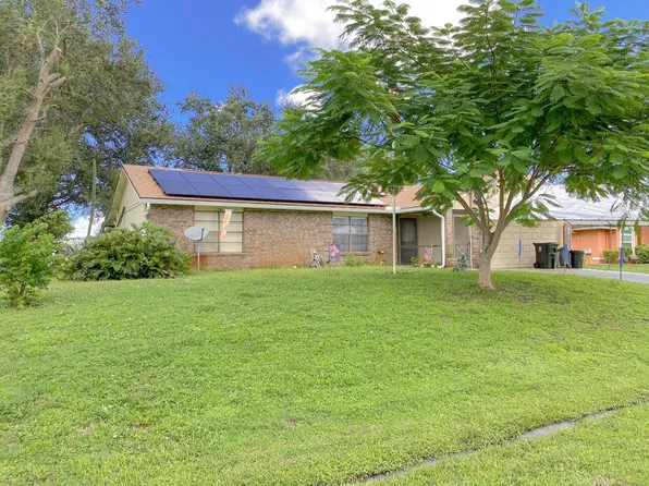 189 SW Covington Road, Port St Lucie, FL 34953
