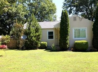 123 Spear Rd, Springfield, MA 01119