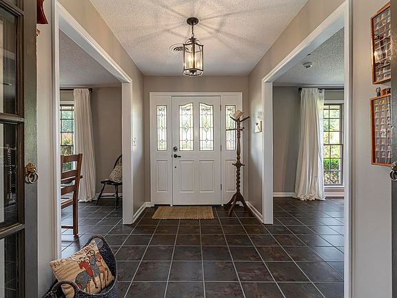 4th image of 1809 Wolff Dr