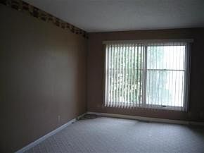 2nd image of 1506 Woodlawn Dr