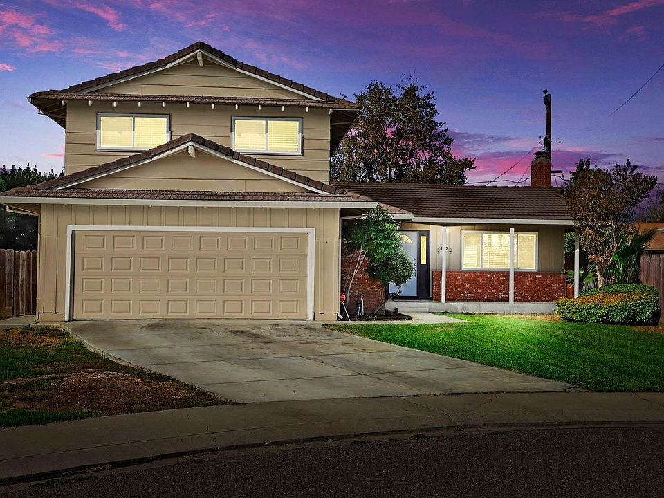 1st image of 212 Alvarado Way