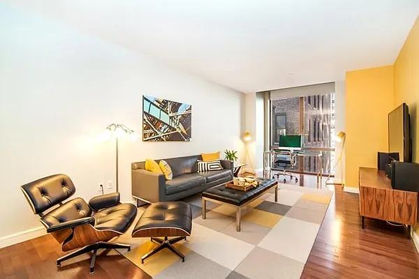 Sold by Compass | media 2