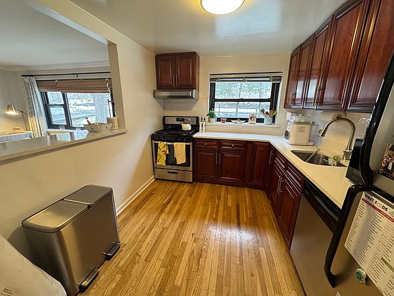 Open kitchen to living room