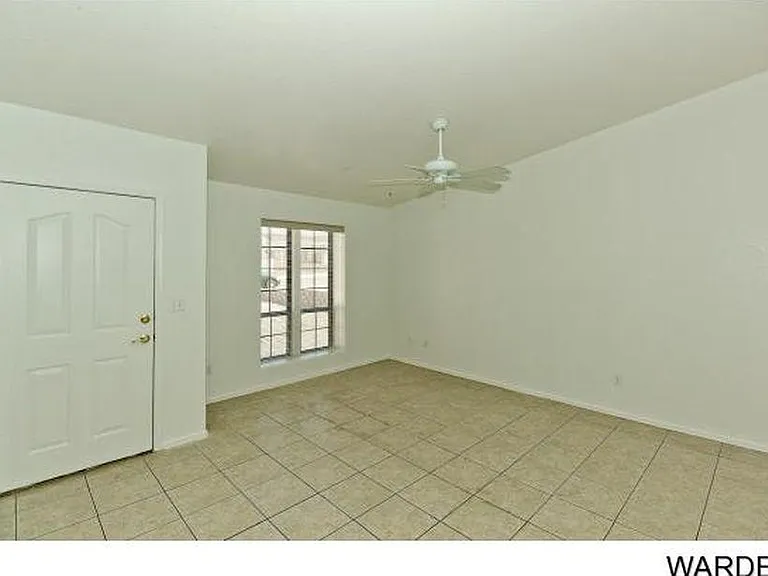 3250 Osborn Dr #A — Photo 9