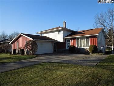 1st image of 952 Pepperwood Dr