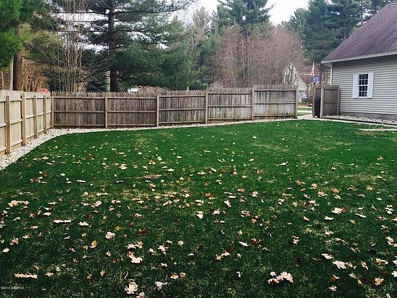 3rd image of 7715 Pinecone Ct