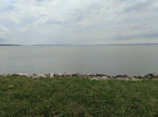 2825 S Waterside Ct, Lakeside Marblehead, OH 43440