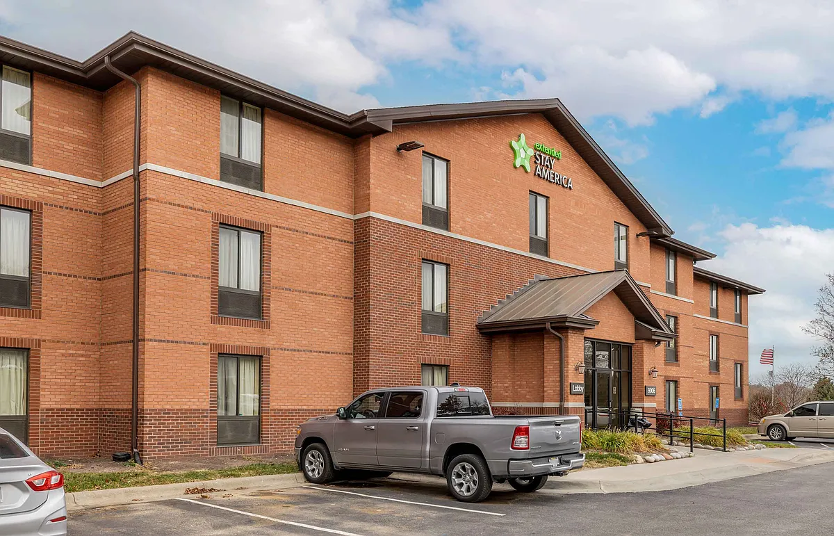 Exterior - Omaha - West