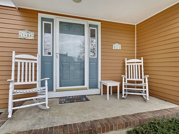 2nd image of 1408 Weeping Willow Ct