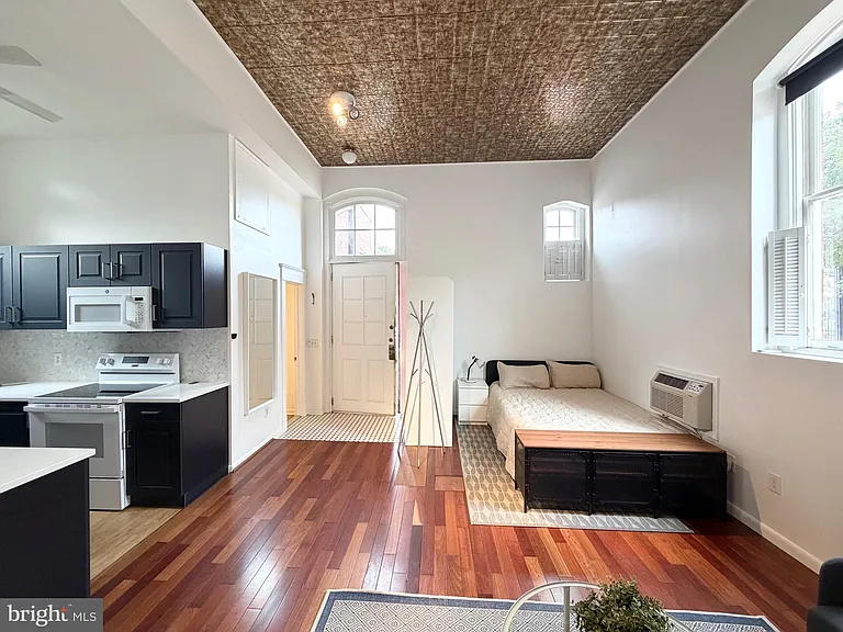 339 N Front St #D — Photo 3