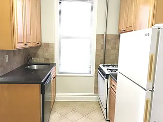 Rented by NY Space Finders Inc.