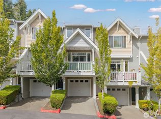 23120 SE Black Nugget Rd UNIT L4, Issaquah, WA 98029