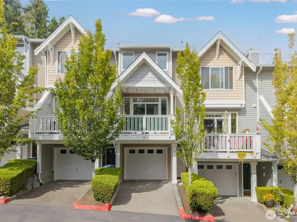 23120 SE Black Nugget Road #L4, Issaquah, WA 98029
