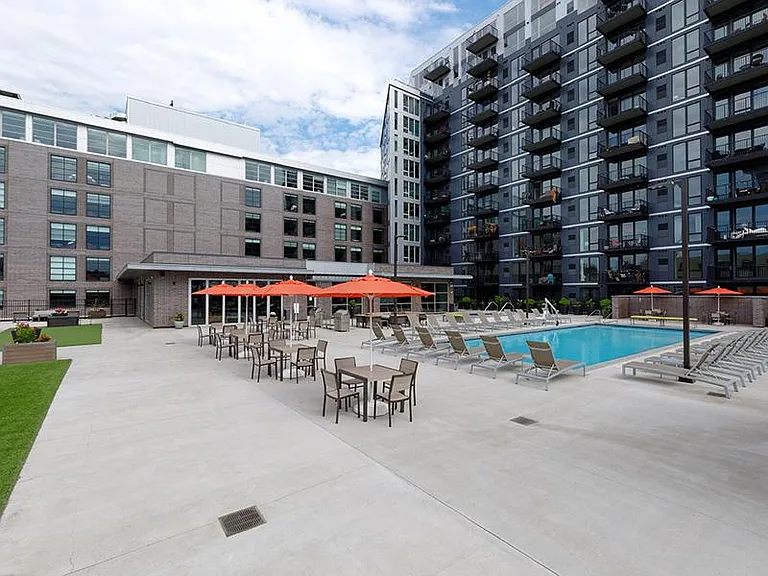 811 S Washington Ave. — Photo 20
