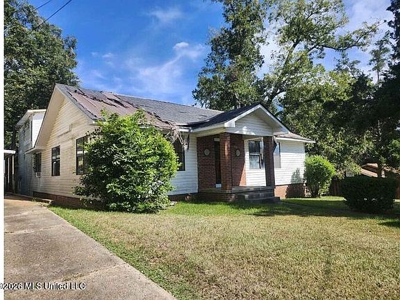 4th image of 109 Gayosa Ave