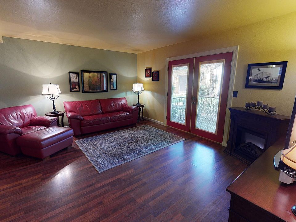 1st image of 740 W Elm St Unit 165