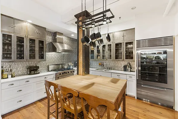 Sold by Good Property | media 4