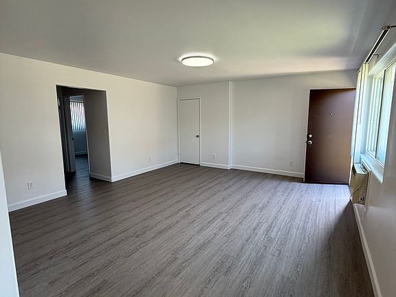 4th image of 13255 Olive Tree Ln