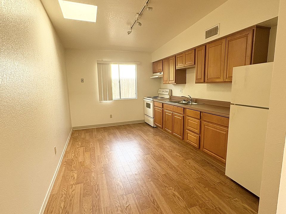 1st image of 3135 N Palo Verde Blvd #3135