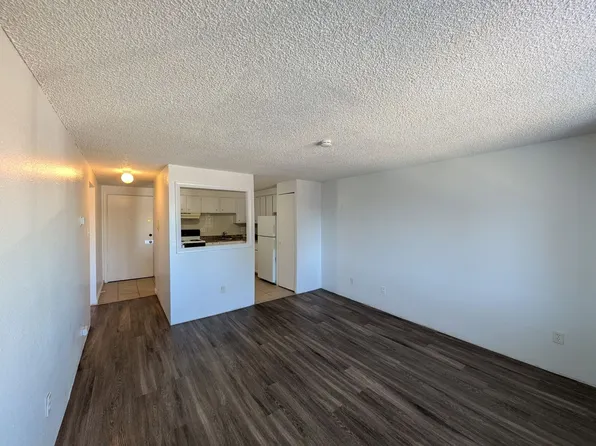 8822 E Florida Ave APT 205, Denver, CO 80247