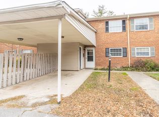 2217 Shadow Valley Rd, High Point, NC 27265