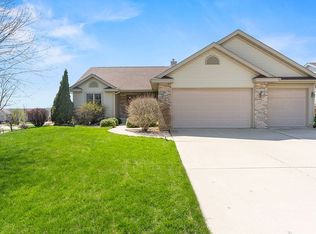 3209 Weybridge Dr, Sun Prairie, WI 53590