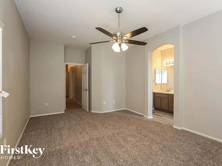 4641 Possum Berry Ln — Photo 8