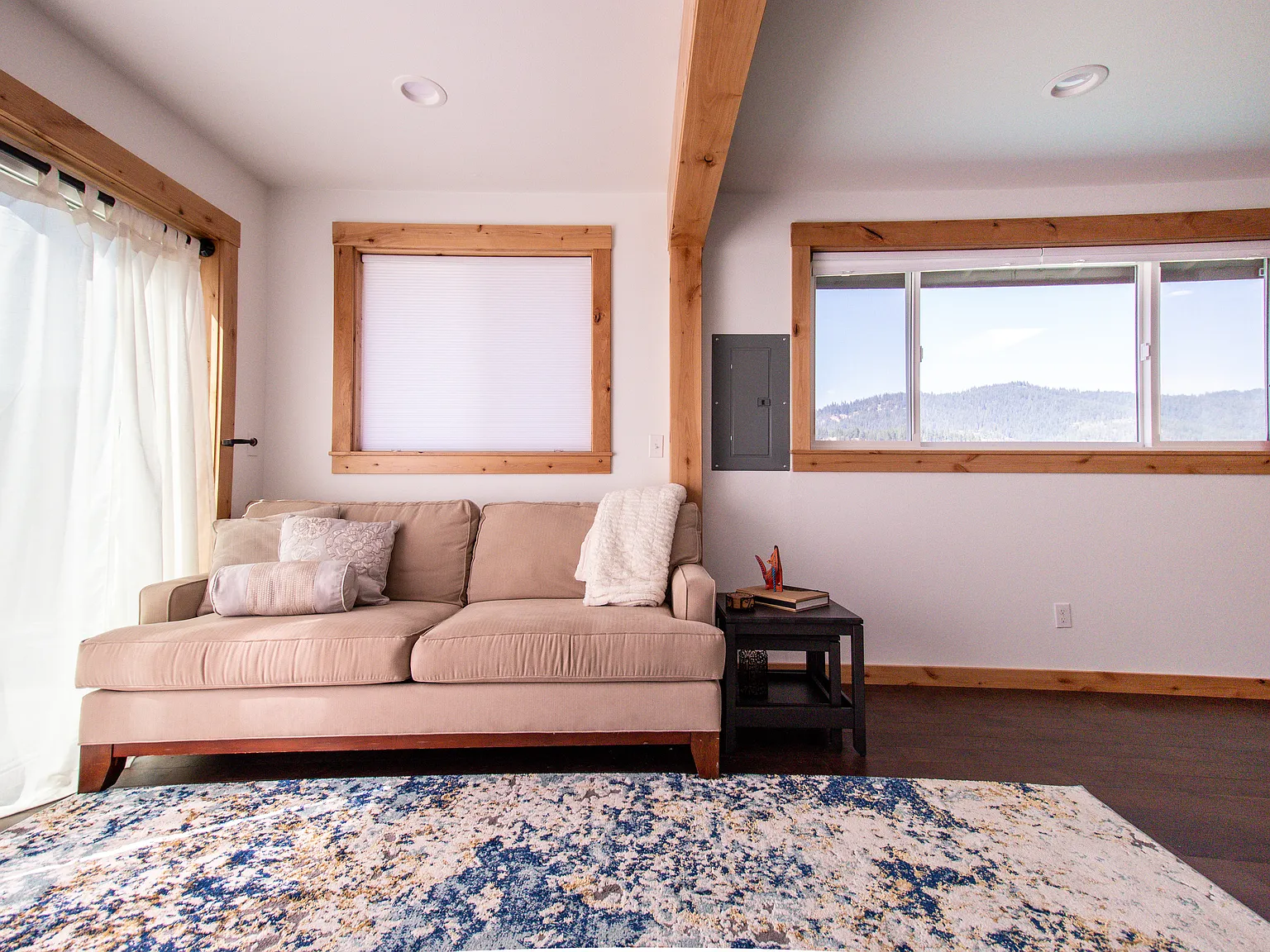 1 bed, 1000 sqft, $2,000 — Photo 2