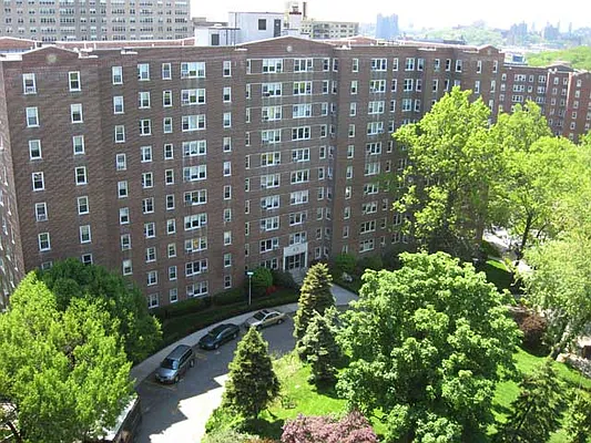 Sold by Robert E. Hill  | media 8