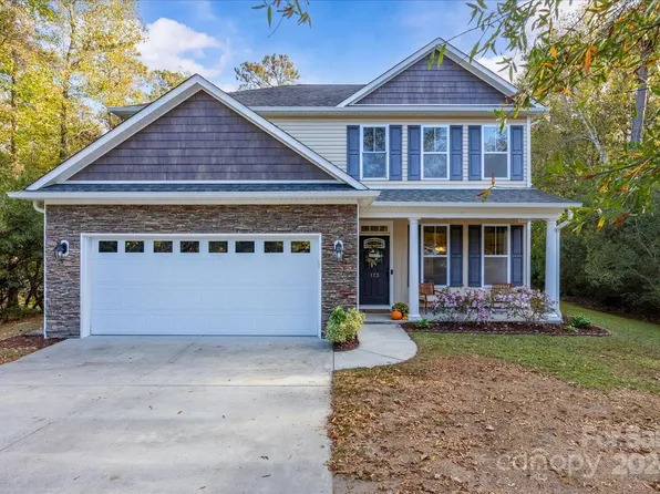 173 Cornel Ln, Hampstead, NC 28443