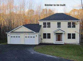 40 Autumn Ridge Rd, Cumberland Center, ME 04021