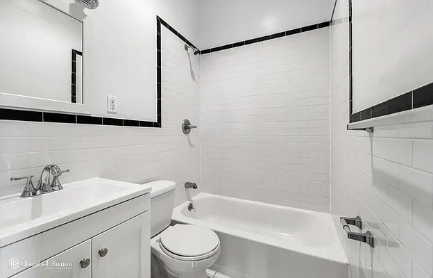 Rented by Douglas Elliman | media 17