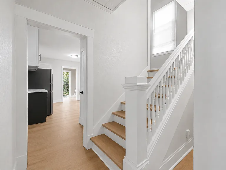 4029 Kingsbury Ave — Photo 15