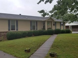 2267 Dewitt Dr, Clarksville, TN 37043